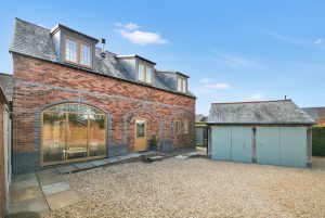 Hanstubbin Barn, Hanstubbin Road